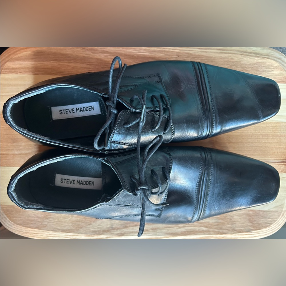 ✨EUC✨ Steve Madden Classic Black Leather Oxfords✨   Men’s 12.